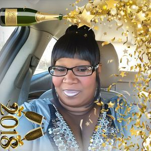 Meet your Posher, Cassandra